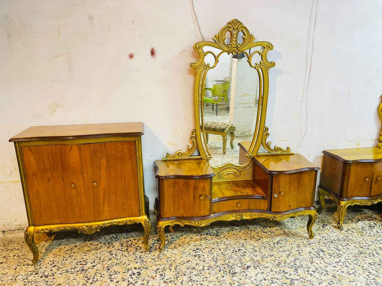 لعشاق الانتيكا  🔥👌 سعر 850 
غرفه صاج ٦ ابواب نادر عملها ماكو اختها بسوك 
شغل وعمل ونجاره درجه اولى نقش زان الأرجل كعب غزال 💯💯مغطى بالزان المصري 💯💯
غرفه جدا انيقه وراقيه🔥🌟
عنوان بغداد مدينه الصدر 💥
توصيل موجود 🚛🚛


**إذا كنت صاحب هذا الإعلان وتريد حذفه لأي سبب، رجاءا أرسل رسالة إلى الدعم الفني**