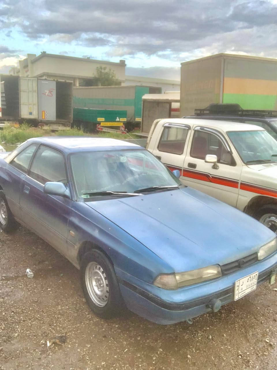 مازدا دوو دەرگا مەکینەو گیری بەشەرت هەشت و کابریتەرە و گیر عادیة تەقەورەقەی نیە ناو و دەرەوەی زور جوانە  مودیلی ١٩٨٨ سەنەوی عاجة پلیتەکانی وەرنەگیراوە  بەشەرتي تەحویل و وەکالە ئەیفروشم  نرخي 15 گەڵا مەجالیکی کەم ژ.م *********** *********** كالار, السليمانية
