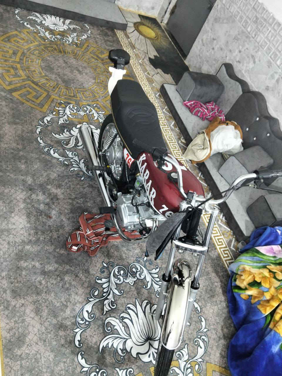 سلام عليكم دراجه للبيع تعمير

 كله سته وعشرين مكينه مامفتوح

 بس تفيلس مره وحده الدراجه

 كلك كلك كلك

السعر 650 قفل بدون مداهر

العنوان فضليه

***********
