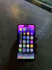 ايفون 14 برو ماكس ذاكره 256 . بطاريه 100 مبدله . شاشه بيه خط . ضهر فقط...