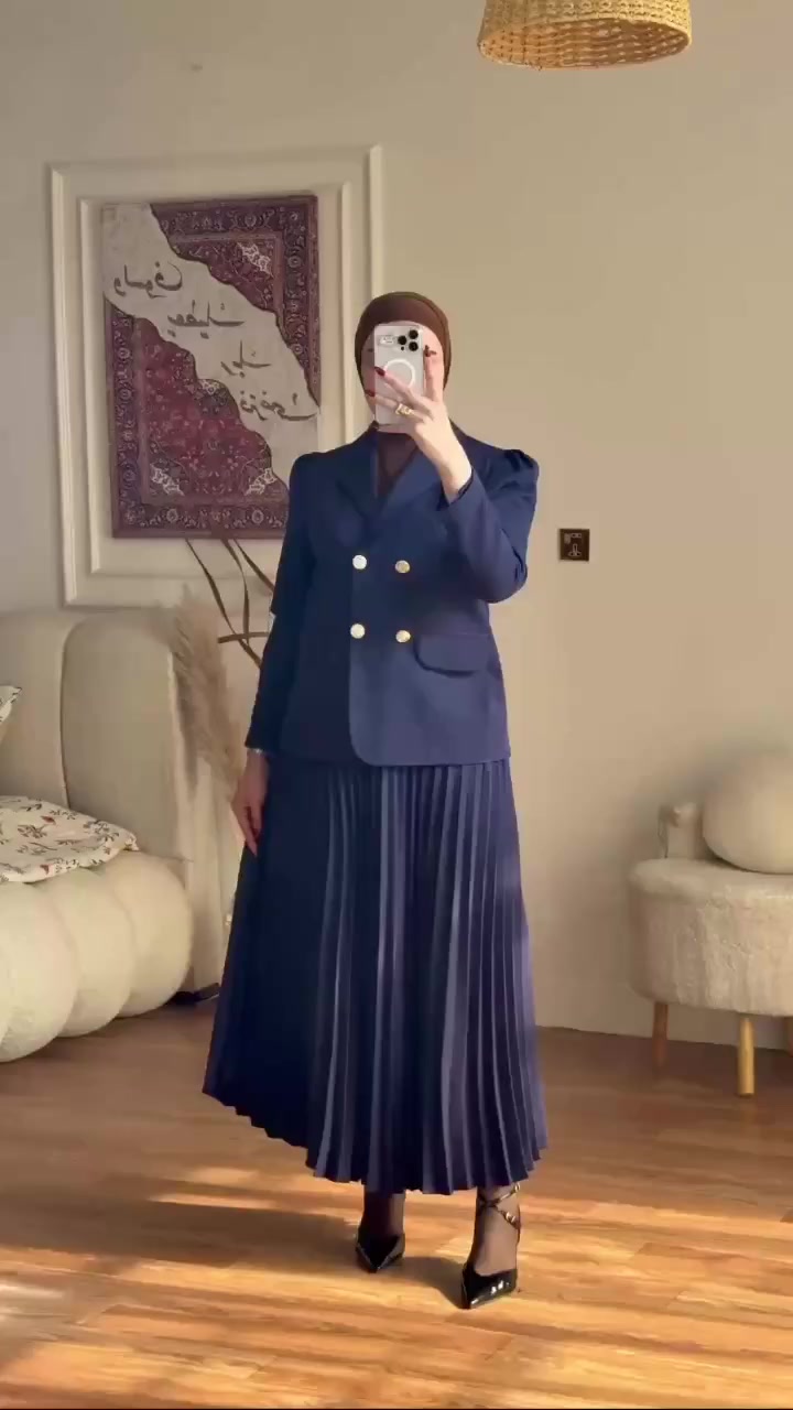 طقم تنوره + ستره كلوش
  

القياسات /
 40 - 42 - 44 - 46 - 48 - 50 

نوع القماش / قماش دابل باربي  

طول التنوره  100 ✨
( التنوره تكسير سحاب + دكمه نضام كمر ) 

طول الستره 68


**إذا كنت صاحب هذا الإعلان وتريد حذفه لأي سبب، رجاءا أرسل رسالة إلى الدعم الفني**