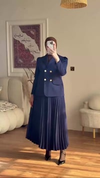 طقم تنوره وستره • قماش دابل باربي • مقاسات 40-50