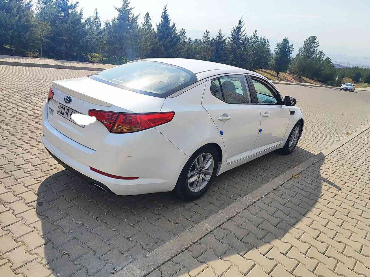 سلام عليكم كيا اوبتيما خليجي شركه دوليه مكفوله من صبغ والبارد ومكينه وكير مكفولات تبريد قطعتين تحكم ستيرن جهتين شفتات ستيرن محرك 2000دوش رقم بغداد ماشيه 67000 بعده على وضع شركه رقم هاتف *********** عنوان بغداد البلديات سعر 155 ورقه
