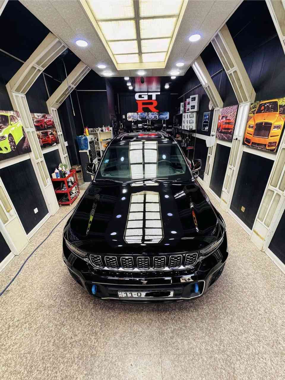 جيب اوفرلاند 2023 بلكن
رقم بغداد فول 1/1
5 راكب
بنوراما
جكات
باب خلفي كهرباء
بصمه
3شاشات 
رادار مامي 
رادار جانبي
سستم صوت ماكنتوش
كشن تبيريد وتدفئه
تدفئه بل ستيرن
حساسات امامي خلفي 
جلد 
كشن ذاكره 
دبل كشن كهرباء 
اناره محيطيه متغيره
مغلفه PPF قبل 5 اشهر
حادثه بنيد وجاملغ 
ماشيه 18 / الف
السعر 337$
***********
