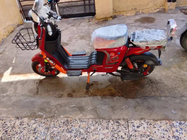 السلام عليكم للبيع دراجه أر تسعه دراجه مفوله للخير معرروفه موصفاته السعر 350وبيهه مجال العنوان بغداد الزعفرانيه الرقم الاستفسار ***********
