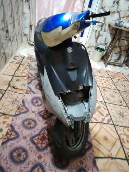 سلام عليكم  ذبانه دراجه  البيع مكفؤله المكان المجر الكبير  سعر 200 فرد مره مفتؤحه  الرقم *********** بيك خير ؤتلل  اؤ خاص
