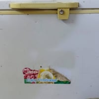 ثلاجة • أجهزة منزلية • للبيع