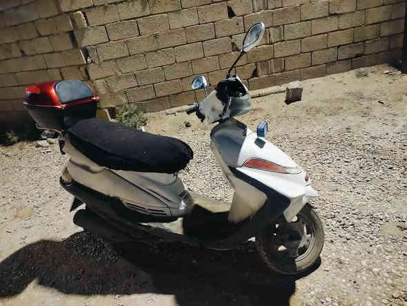 السلام عليكم موجود دراجه فراشه للبيع سعر 300 وبي مجال قليل المكان ديالى خانقين للاستفسار *********** وبي واتساب
