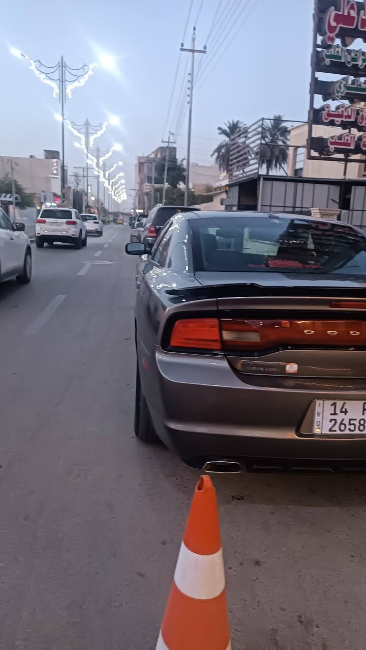 السلام عليكم جارجر موديل 2012 رقم بصره 
حادث السيارة باب خلفي الجهه اليمنى صبغ 
السعر 135وبيها مجال مكان السيارة ميسان 
الاستفسار الاتصال على الرقم ***********
