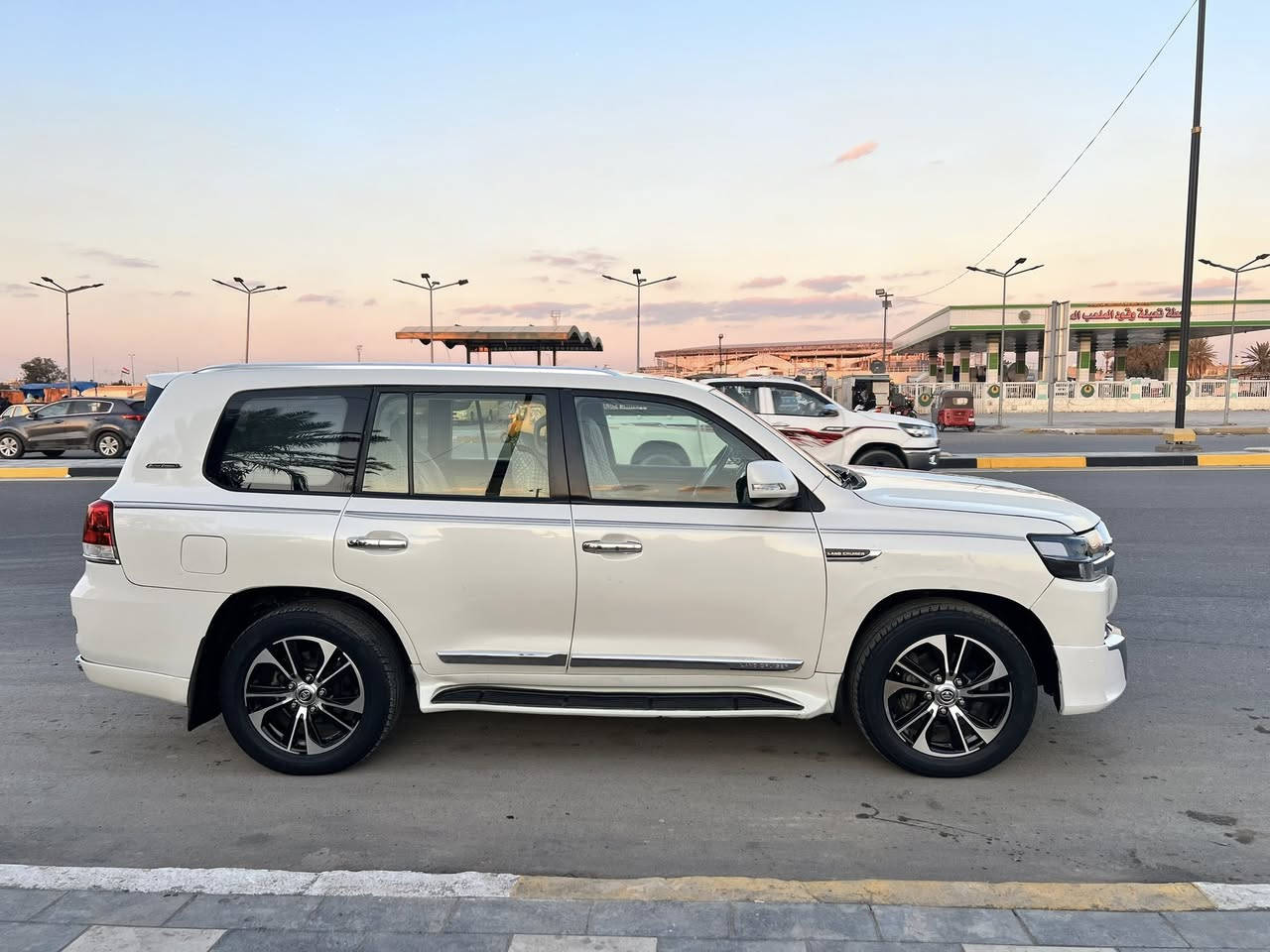 لاندكروز ٢٠١١ محدث ٢٠٢١ بغداد بسمي
هزه جديده مكينه مامفتوحه جاهزه مابيه كل نقص تبريد ٣ قطع كشن كهرباء بيه صبغ عام مكان السياره بغداد السعر ٢٤٣ للاستفسار اتصال فقط ماكو خاص

***********
