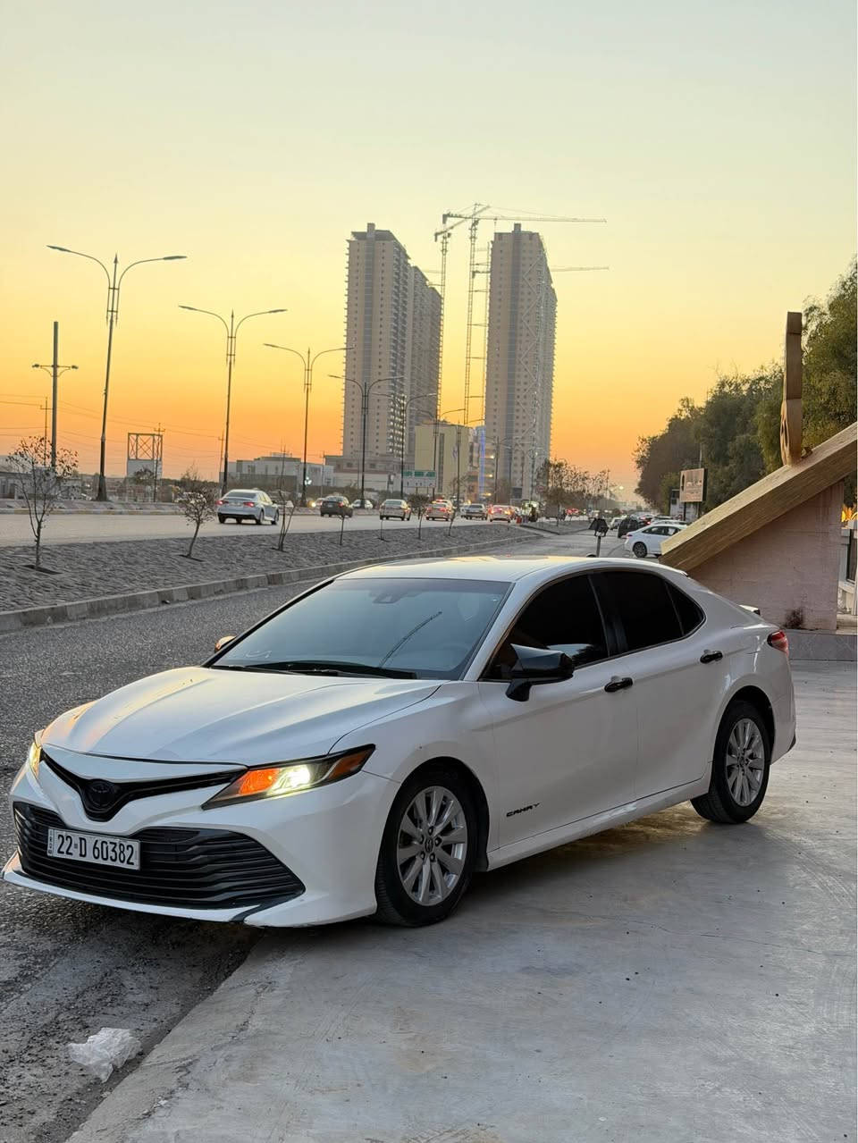 سلام علیکم تويوتا كامرى مۆدیل(2018)Le ڕەقەم و سەنەوی و هەزەى نويية . 
سەیارةكة بي سبوغة  ٤-٥ جيي بجوك ساردى هةية . بەناوکردن و گێڕ مەکینە و تەبرید بەشەرت
سعر182 $ وەرەقە و معامەلەکی برایانەی تێدایە 

*********** أربيل, العراق
