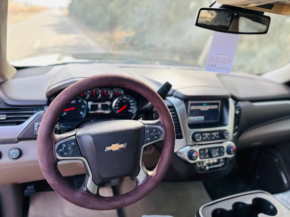 تاهو. 2015. خليجي كفاله عامه. مواصفات  LT 

عنوان سياره بغداد 

   سعر 325 وبي مجال. 

  ***********
