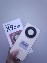 هونر x9d ذاكره 256 عشوائيه 12 مع الملحقات  نظافة 100% السعر 435الف بغد...