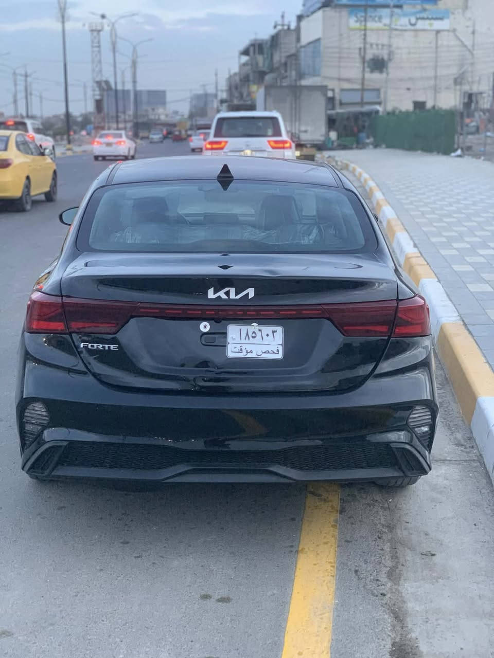 السلام عليكم فورتي ٢٠٢٤ ماشيه ٦٠٠٠ زيرو حادث موضح بلصور السعر ١٣٤ وبيه مجال لتواصل ***********
