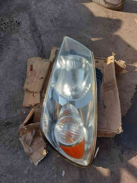 للبيع ... لايت كيا سبكترا جهة السايق فقط اصلي مال حاوية .
بغداد-الحي الصناعي خلف كراج النهضة .
هاتف ***********
