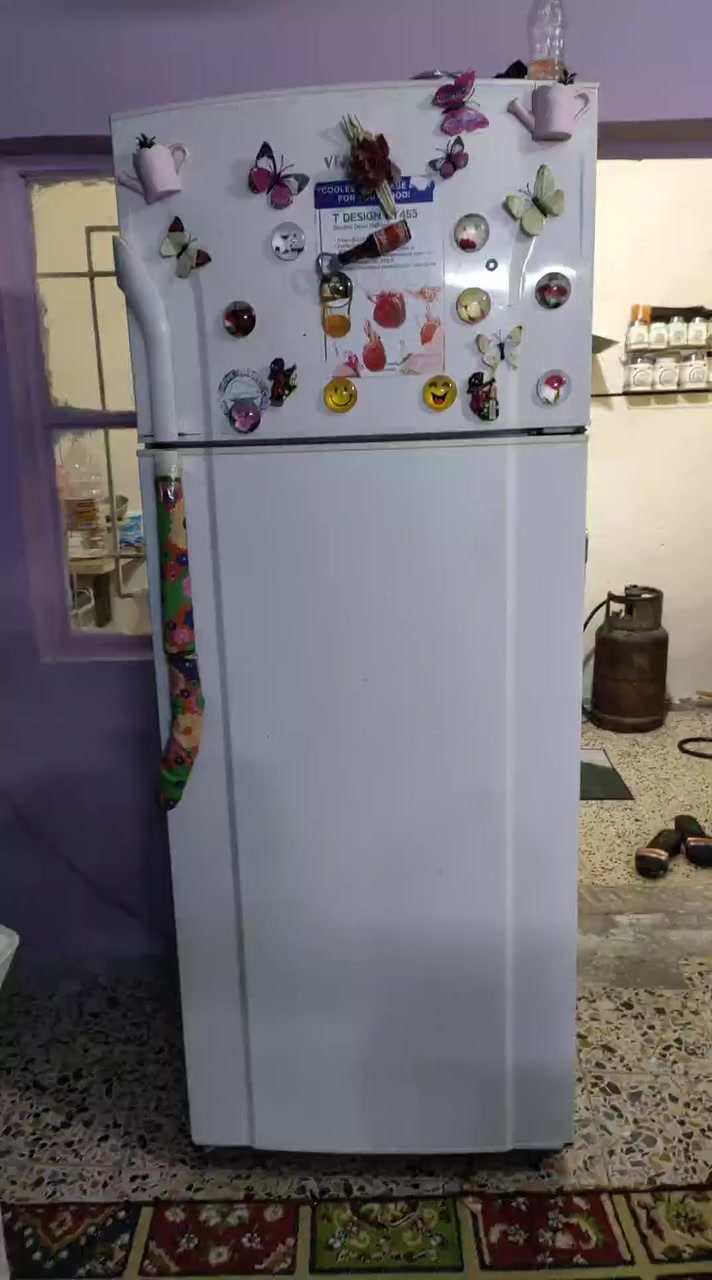 السلام عليكم ثلاجة للبيع حجم ٢٨ قدم نضيفة وتجميد خير من الله أمانة الله ما داخلة تصليح سبب البيع محتاجة لايجار وطبلات وبوفية بلازمة أوتي عمودي كلهن للبيع بالزعفرانية بشارع المعهد


**إذا كنت صاحب هذا الإعلان وتريد حذفه لأي سبب، رجاءا أرسل رسالة إلى الدعم الفني**