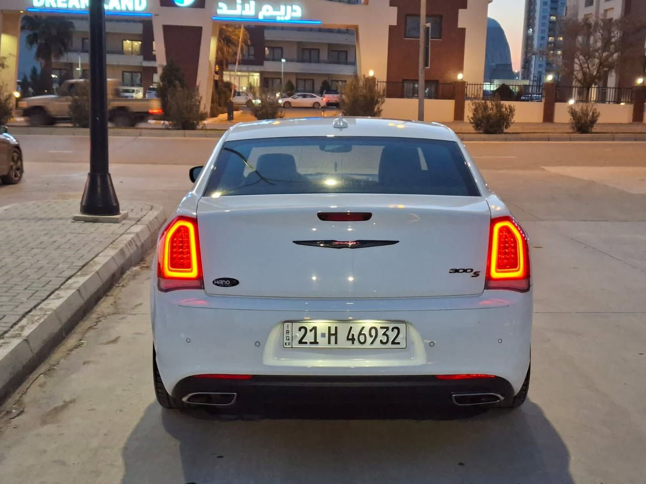 السلام  عليكم ورحمة الله وبركاته 

‏‎‏‎       ——— لـلـبـيع  ———

كرايسلر اوباما   — Chrysler Obama

‏‎‏‎وراد أمريكي.     —  بدون ايرباك   

‏‎‏‎الموديل           — 2023

فئة.                 — S300 

حجم المكينه   — 3600/ V6

‏‎‏‎اللون               — ابيض    

‏‎‏‎المسافه المقطوعه — 32.000 

‏‎‏‎حاله السياره. — كلين تايتل    

‏‎‏‎المواصفات 
‏‎‏‎- بصمة تشغيل 
‏‎‏‎- بصمة أبواب 
‏‎‏‎-تشغيل عن بعد 
- فتحة سقف ( بانوراما ) 
‏‎‏‎-ترحيب عند الاقتراب 
‏‎‏‎-كشنات جلد 
-كشنات تدفئة 
- كشنات مساج 
- گير ماوس 
‏‎‏‎- رادار جانبي 
- شاشه ديجتال 
-اشاره بالمرايه 
-حساس امامي خلفي 
‏‎-رادار خلفي 
‏‎‏‎-شاشه كبيره تدعم نظام الأبل كار باي ونظام الاندرويد 
‏‎-تدفئة ستيرن
‏‎-اوتو هولد 
‏‎-اوتو ستوب 
‏‎-هندبريك بصمه 
‏‎‏‎-كشنات تدفئة 
‏‎‏‎- ستيرن بحركه كهربائيه 
‏‎‏‎- تبريد مركزي 
‏‎‏‎- بگ لايت LED 
- ليد نهاري 
‏‎‏‎-كرسي السايق بحركة كهربائيه 
‏‎‏‎-تحكم ستيرن جهتين 
‏‎‏‎-تحديد سرعه 
‏‎‏‎-مانع انزلاق 
‏‎‏‎-كامره خلفيه دواره 
‏‎‏‎باقي المواصفات المعروفه 

‏‎‏‎السعر            — اكتب تم ويوصلك السعر  مباشر 

‏‎‏‎رقم السياره    — أربيل  

‏‎‏‎موقع  السياره — السليمانية 

‏‎‏‎للأستفسار.     — *********** - ***********
