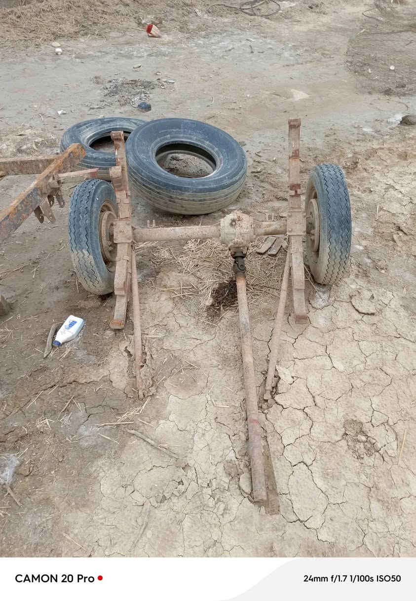 سلام عليكم ستوته للبيع تفصيخ محرك شغال اكسن مشروط وبدي نضيف ما بي خياس وتايرات جدد وشاصي خايس المكان واسط الحي اتصال على الرقم ***********
