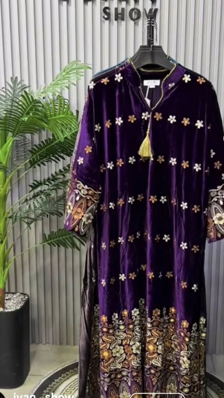 ئه م قياسانه به رده سه l,xl,2xl,3xl
گه ياندن هه يه دانه ي١٧هه زار به گه ياندن و


**إذا كنت صاحب هذا الإعلان وتريد حذفه لأي سبب، رجاءا أرسل رسالة إلى الدعم الفني**