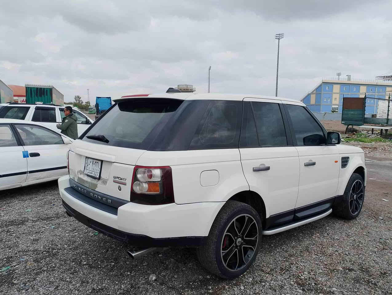 تەنها 55 گەڵا
ڕەنج ڕۆڤەر ساخ مۆدێلی 2008 هەشت بستۆن بەنزین سوپەرجارج ناو زەرد بئ رەقەمە گێڕ تۆماتیک تەبریتی بەس خازی تیا نیە  نمونە لەجوانی  فول فول مواسەفات  کۆدی بۆ کراوە گۆڕینەوەش ئەکەم نرخی تەنها 55 گەڵا و مەجالی تیایە 
ژ.م*********** *********** كالار, السليمانية
