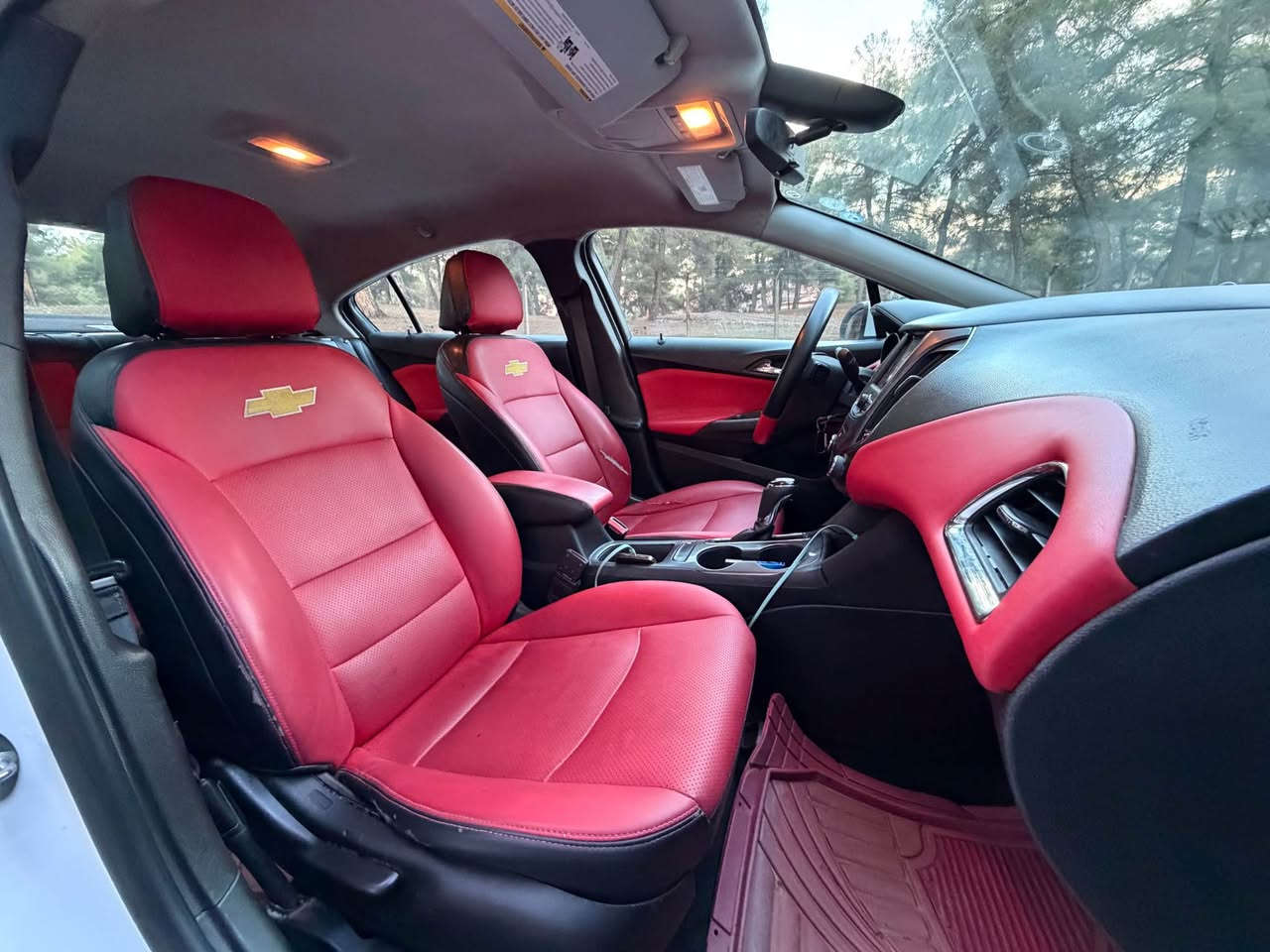 شوفرليت كروز 2019 شكل الجديد مواصفات LT
حادث السياره سطحي قطعه وحده صبغ  بدون دواخل 
(جاملغ امامي صبغ ) 
بدون ايرباك  بجم كبس / خلف كبس 
محرك 1400 توربو 
بشرط برغي ممفتوح بي ع وضع الشركة
__________________________

السعر المطلوب  (  105 ) $ ومجال بسيط
اي استفسار 
 *********** وتساب 
***********
__________________________
رقم سنويه هزة فحص جديد
تريد وكاله او تحويل نفس اليوم

مواصفات السيارة LT 

كير اوتوماتيك + عادي .. شاشة جبيرة  ملون.. كاميراة دوارة …فووول تحكمات سترين .. كشنات هيتر .. داخل جلد  …كروز سرعه .. لايتات ليد .. بكلايت ليد .. لد داخلي ... عالي ناصي زينون …نظام اوتو ستوب ... اوتو سوب دكمه … نظام كار بلي .. نظام تركشن .. تبريد ثلج .. تبريد بيانو … صندوك بصمه 
___________________\\\____________________
السياره مابيها سنت واحد مصرف جاهزة من كل النواحي
صدر امامي خلفي مبدل جديد طخم تايرات جدد بطاريه جديدة 
مسويلها سيرفس عام دهوك, العراق
