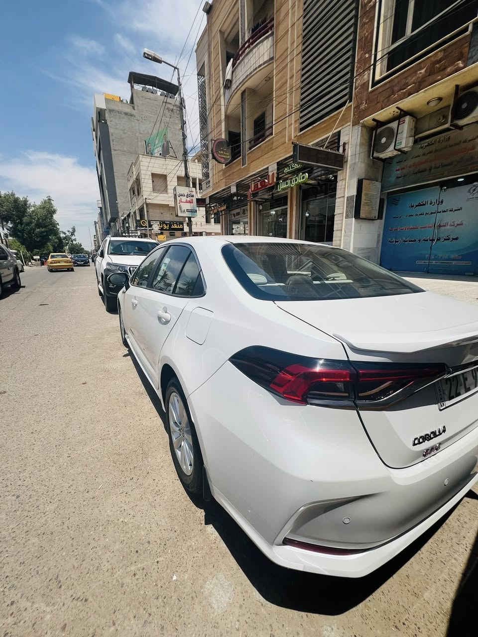 السلام عليكم
كورلا ( ساز ) بانزين فقط مو هايبرد

موديل 2024 

رقم اربيل الجديد بإسمي 

ماشية فقط 24 الف km 

فول مواصفات Gli

حجم المكينة 1800 

دخول ذكي بصمة 

التشغيل بصمة 

فتحة سقف سلايت 

شاشة ديجيتيل 

تبريد قطعتين 

بك لايت لد 

كشاف لايت لد 

الشاحن واير لس 

حساس امامي خلفي 

اشاير بالمري 

السيارة بعدها داخل الضمان 

مكان السيارة بغداد زيونة 

للاستفسار الاتصال  ع الرقم ***********@إشارة@إشارة
