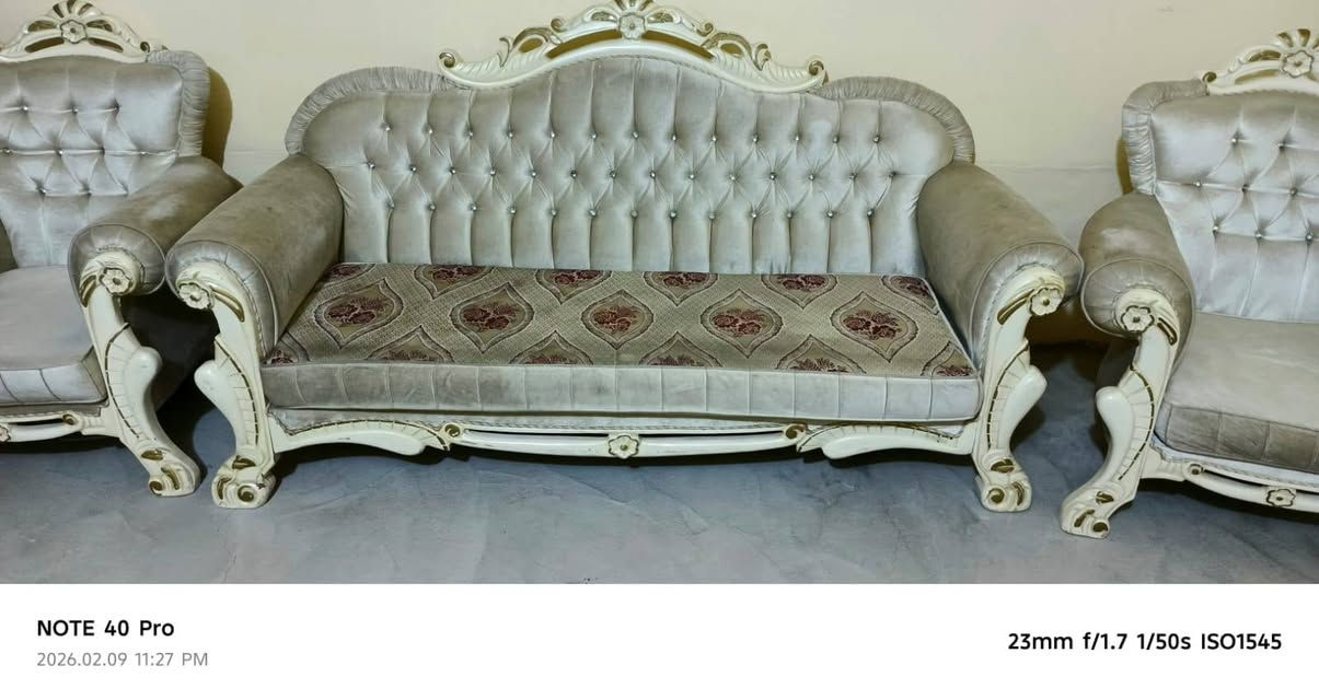 تخم قنفات ملكي 10 مقاعد نضيف جدا وجهين سعر450بيه مجال عنوان كربلاء حي المعلمين


**إذا كنت صاحب هذا الإعلان وتريد حذفه لأي سبب، رجاءا أرسل رسالة إلى الدعم الفني**