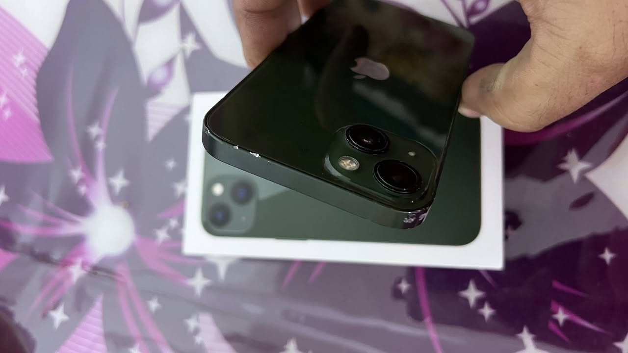 السلام عليكم.. للبيع آيفون 13 عادي، الجهاز من ناحية المظهر والنظافة (مثل ما موضح بالصور).
• الملحقات: الكارتونة الأصلية موجودة.
• نسبة البطارية: 77% (أصلية ولم يتم التلاعب بها).
• الحالة الفنية: الجهاز شغال تمام وبدون أي عيوب مصنعية أو تصليح سابق.
• السعر: 350 ألف دينار (سعر نهائي وقفل).
📍 المكان: بغداد - الكرخ - السيدية .
للتواصل والاستفسار، يرجى مراسلة الصفحة أو الاتصال على: [***********]
