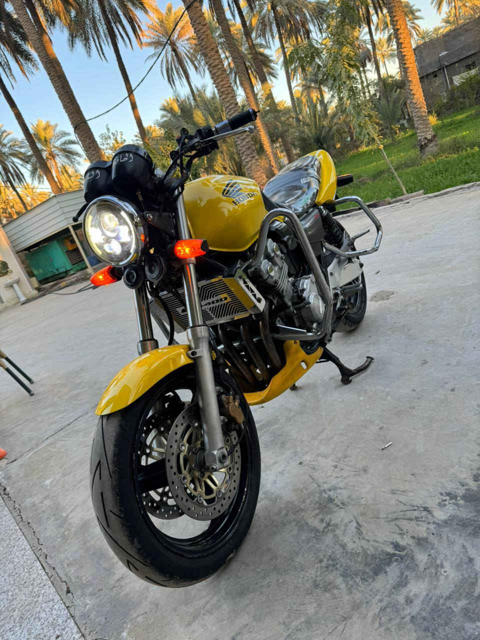 للبيع سيبي فور نوزل كفاله عامه من كلشي دراجه جديده زوج تايرات جيلاتين جدحه اصدار 24 دراج مسويله نانو سيراميك
سعره 21 وبيه مجال شراي يتصل *********** مكاني كربلاء
