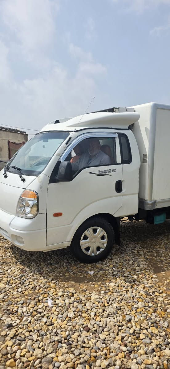 كيا براد موديل ٢٠٠٨رقم بغداد انكليزي باقي عله تسليم لوحات
مكينه مسكر  بم نوزل ميكانيكي 
برادهه تجميد  كبريسر جديد هسه شادلهه 
سياره نظيفه كلش
الاستفسار اخوكم ابو عبدالله ***********
