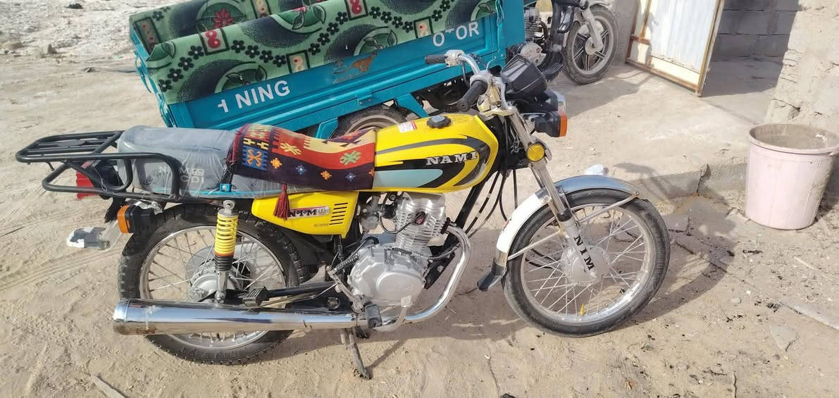 سلام عليكم اربعه كير مديل 26 للبيع دراجه مصار هواي من طالعه نضيفه كلش تجي تفحص وشوف التواصل عبر الرقم(***********) السعر ٧٥٠ وبيها مجال للطيبين💞
