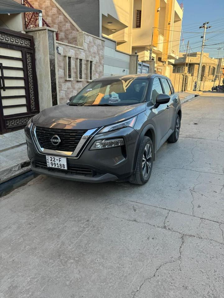 البيع نقد  او  اقساط مقدمة دفتر
‏5n1bt3ba1pc874904 
‏Nissan Rogue SV 2023
محرك 1500 تيربو 
السيارة ماشية بس 26000
قطعتين تبريد
تحديد مسار
قيادة ذاتية
وقوف ذاتي
بجم كبس
و باقي بعد مواصفات هواي ما ذاكرها
السيارة ضررها بس امريكا مثل ما موضح بالصور
دعامية خلفية تبديل  فقط بدون دواخل بدون ايرباك 
باقي السيارة كير محرك شخوط بارد شرط انطيك ياها
مكان السيارة ( نينوى  )
للاستفسار و التواصل اتصل على الرقم 
***********
او تواصل واتساب
