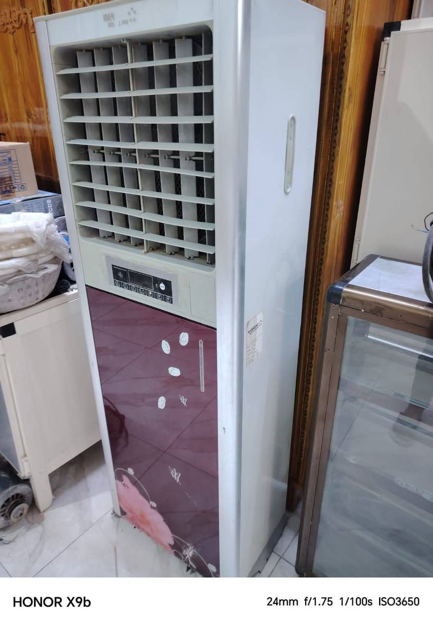 متوفر في مزاد ابو صفاء جميع الغراض المستخدمة ولجديدة ومستعدون لشراء جميع الغراض المنزليةلجديدة ولمستخدمة منهة مبردات وجميع انواع السبالت ولمكيفات عنوان مزادنة بلدروز شارع المسعودية مقابل معرض اسطنبول للاثاث ‏‪***********‬‏
