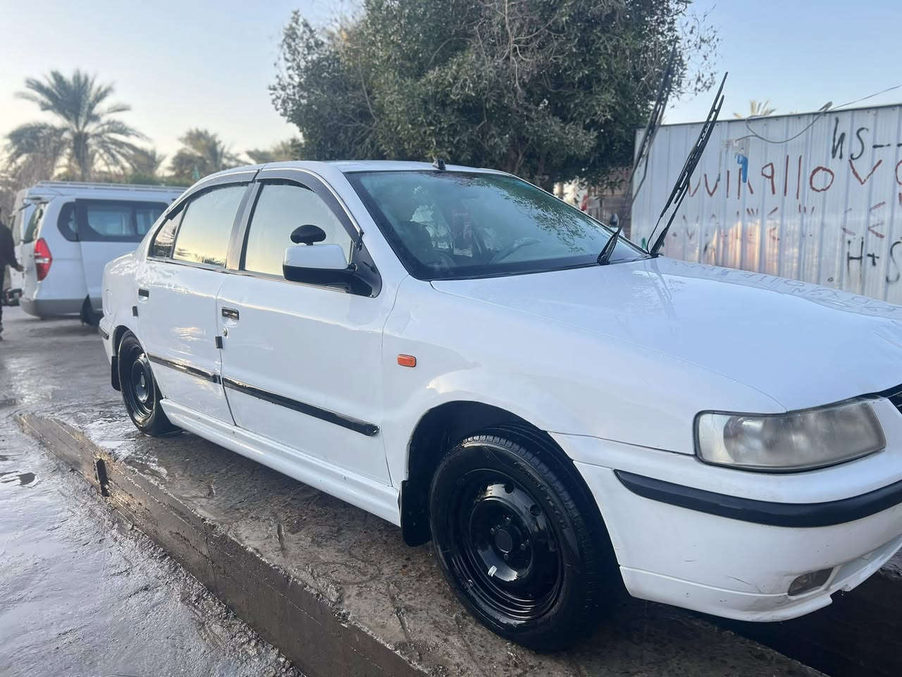 سمند 11 لبيع سياره حلوه محرك كير خير من الله بيه بنيد ورجعي نفسه سعر 41 مكاني بابل ***********
