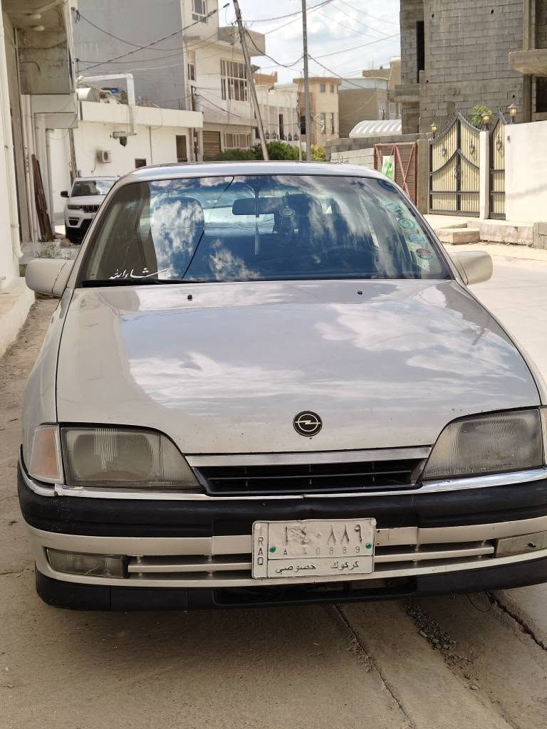 اومیگا مودیل 1992
اوتوماتیک سەنەوی 2027
4تایەی تازە 
گیرو مەکینەی بەشرت
هەمو گیانی ئیش ئەکا
***********
*********** كركوك, العراق
