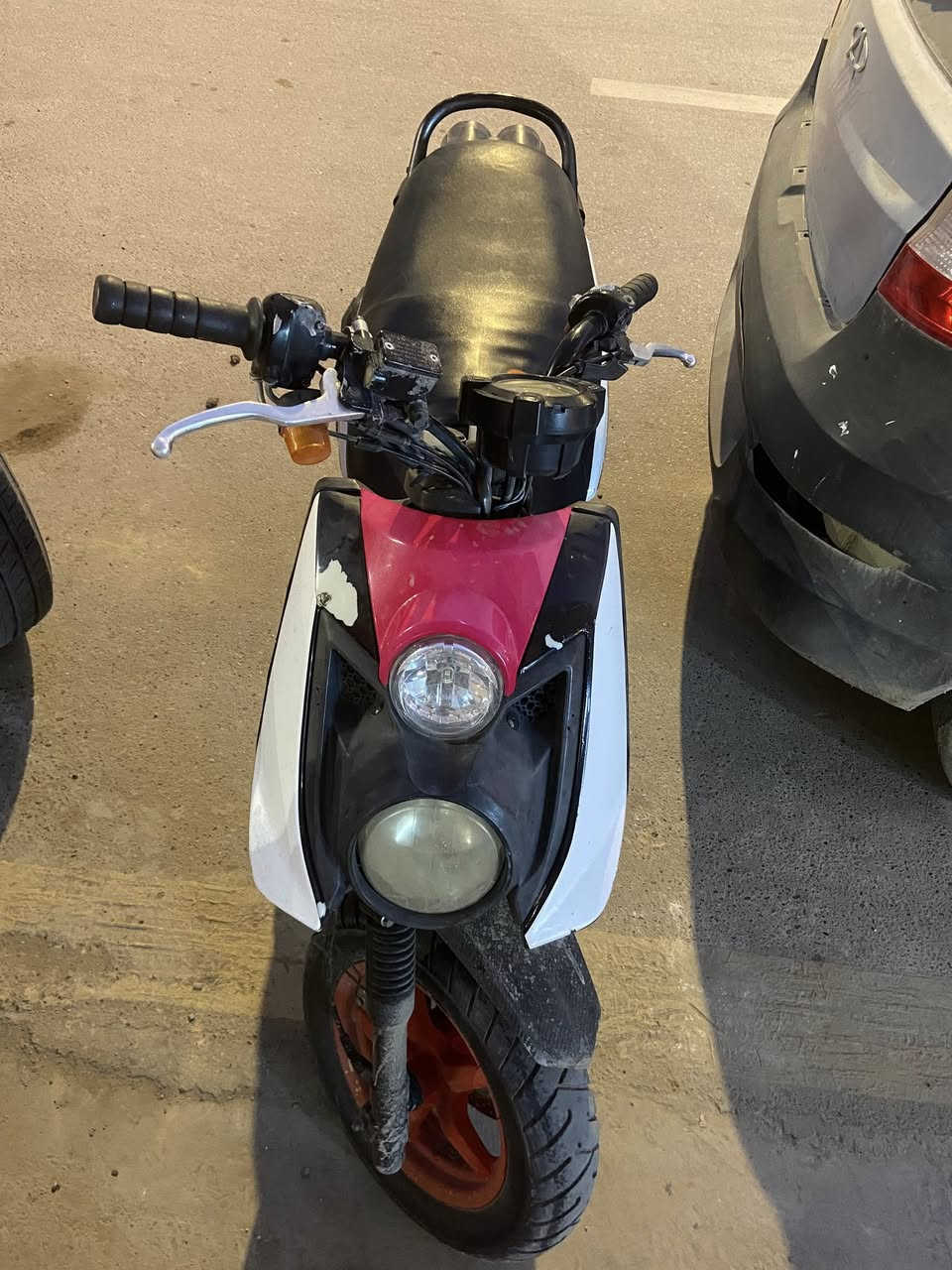 السلام عليكم
سكنس جبلي شغاله بالكامل ماعدا البك لايت ميشتغل 

للبيع او مراوس


**إذا كنت صاحب هذا الإعلان وتريد حذفه لأي سبب، رجاءا أرسل رسالة إلى الدعم الفني**