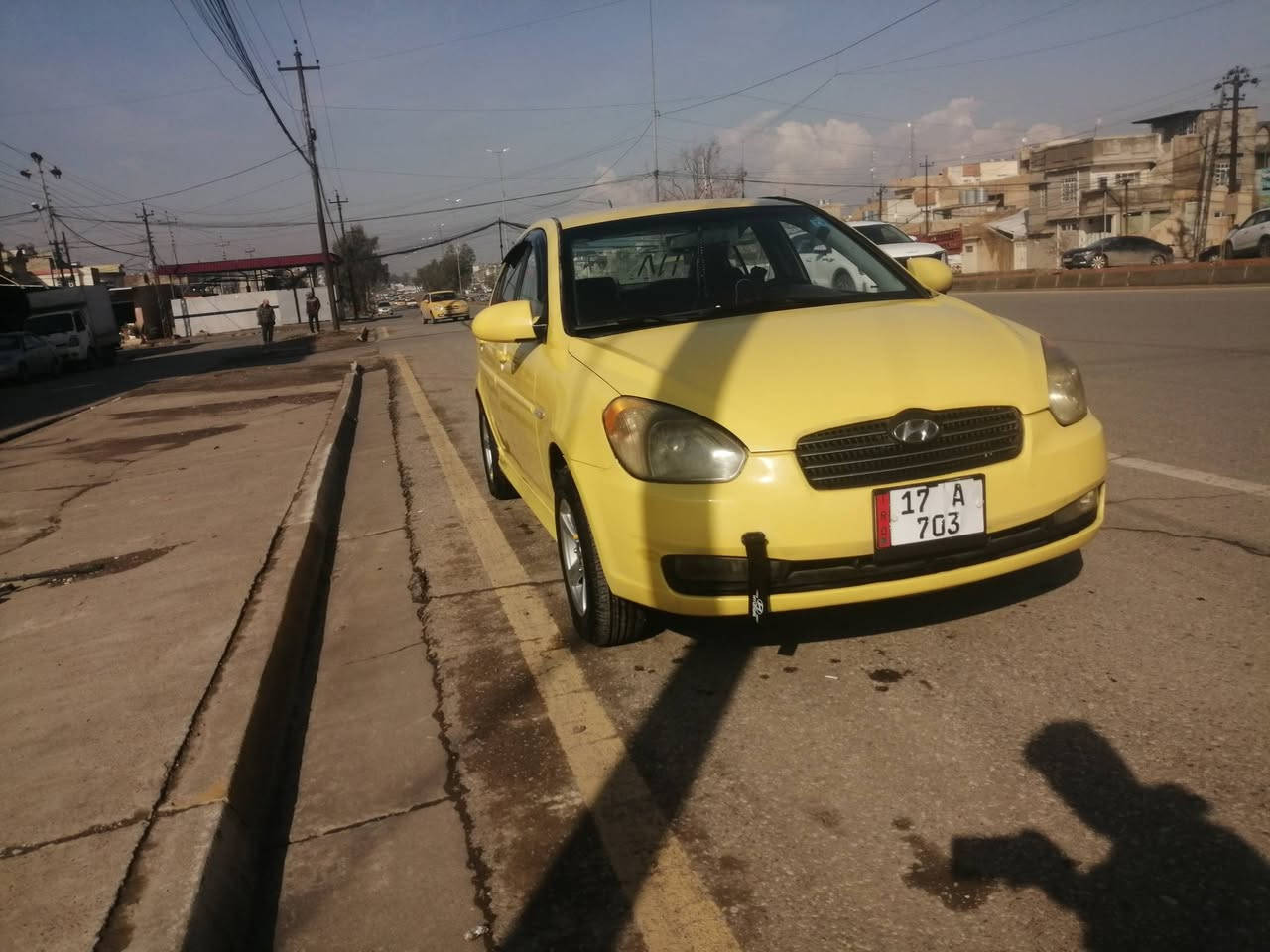 السلام وعليكم  اكسن موديل 2007 فول عادي ورد كوري السعر 76 سيار جاهزي ما نقصه اي شي تبرد تدفئه شغلات +كربون بانزين +هياء غرامات صفر وشرط التحويل سنويا مجدد 2030  ضرره جملغ الوره وبيشوي بالحوض معدل بارد الحوض  والاستفسار انتصل ***********
