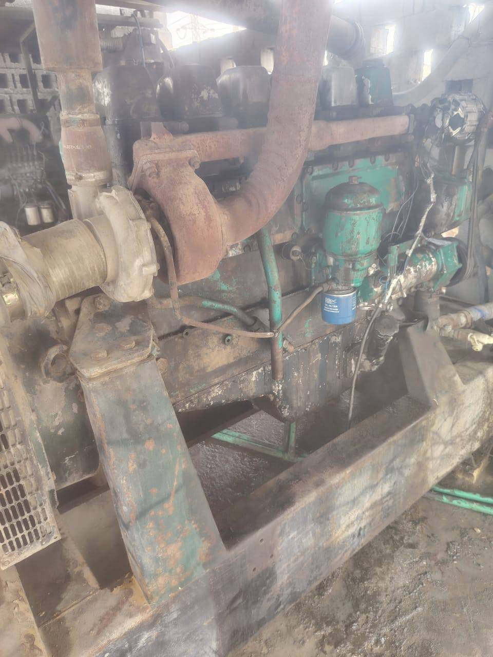 السلام عليكم دي اس للبيع مكينه بيه تبخير 
ارس توليد ٢٠٠كيفي رقم هاتف ***********
