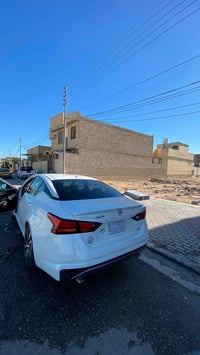 نيسان التيما ٢٠٢١   السياره وارد امريكي حادث خلفي   الباقي كفاله مهتم ...