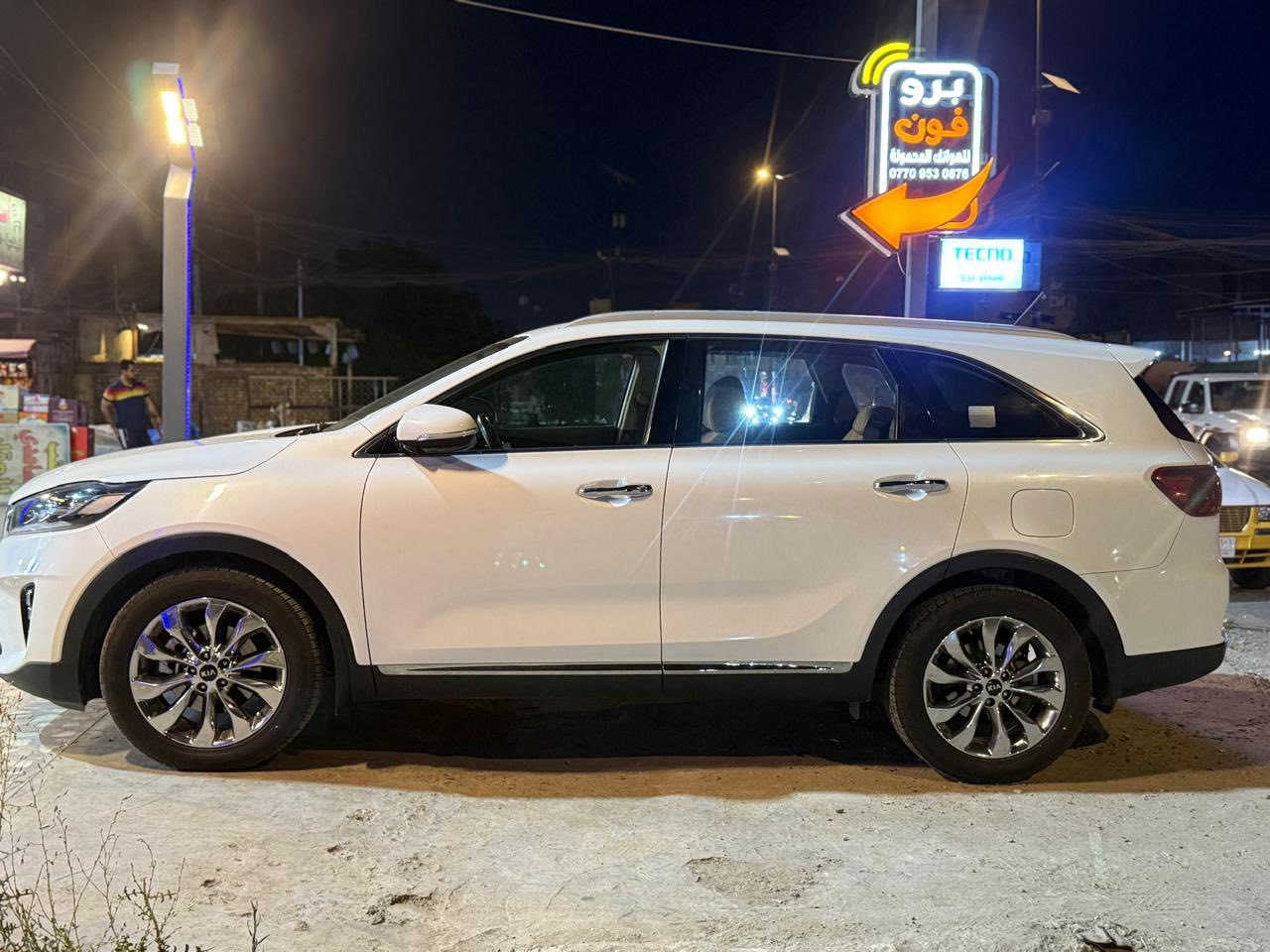 سلام عليكم للبيع سورنتو خليجي مديل 2019 مكفوله كفالة عامة ما عدة شبر بارد بل بنيد السعر 250 مكاني الشعب قرب نادي العربي السيارة ماشية 108 km السيارة فول مواصفات عدى الفتحة
***********
