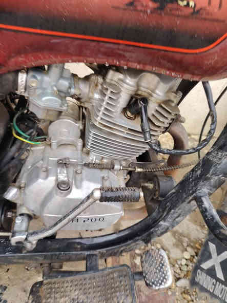 السلام عليكم ستوته للبيع موديل 21 ورقبه وشاسه بالشرط والسعر مليون و300 وبيها مكان ديالى جلولاء  ***********
