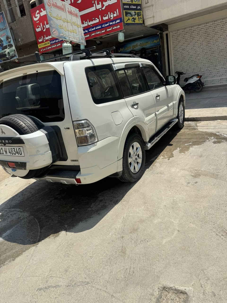 من رخصت اخويه لادمن بايجيرو حبتور مديل 2010 جاهزه تبريد 3 قطع  7 راكب محرك خير من الله دمام خلفي مري شفط  كشنات كهرباء الامامي بيه قطعتين صبغ  بسبب شخط الباب الايسر وجاملخ الايسر بدون دواخل  السياره جاهزه ترايك اي مكان بغداد بسمي السعر 127 وبيه مجال حك الجيه  مكاني بغداد حي اعلام شارع البداله موبايل ***********
