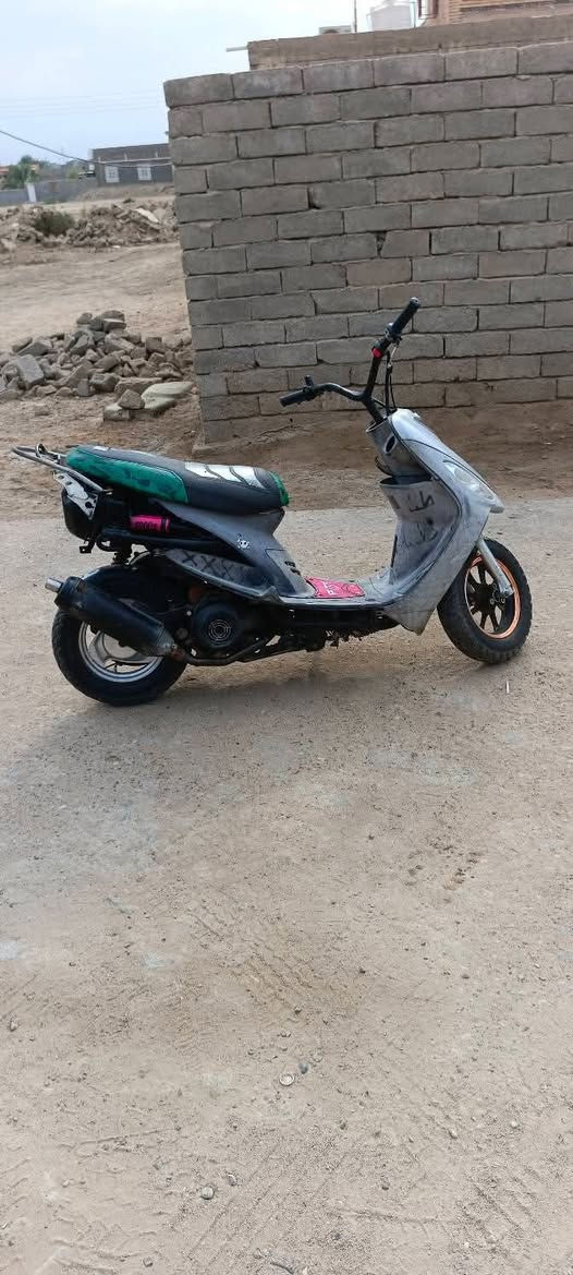 دراجة ماكس قجمة للبيع لا تبخير ولا نضوح شلعه تشك الكاع معدل فوك 100 كهربائيات شغاله سلف هندر مكانها القرنة الثغر السعر خاص ***********
