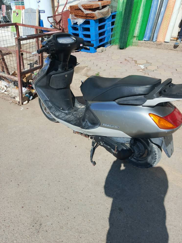 العنوان كوت حي الحكيم
*********** السلمان, المثنى
