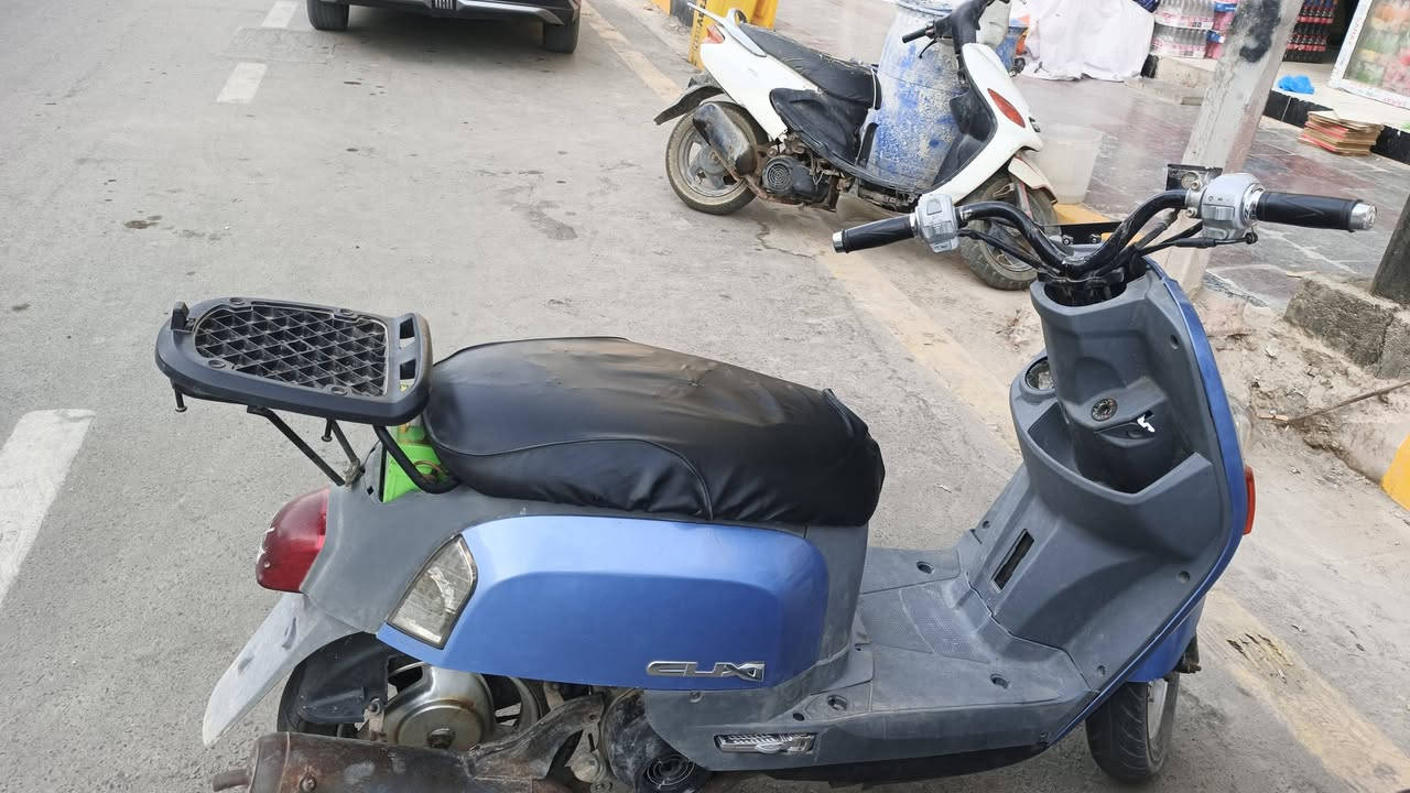 دراجه البيع 
كامل كهربائيات 
مبدل بيه بس بوسه وبستم 
سعره 450


**إذا كنت صاحب هذا الإعلان وتريد حذفه لأي سبب، رجاءا أرسل رسالة إلى الدعم الفني**