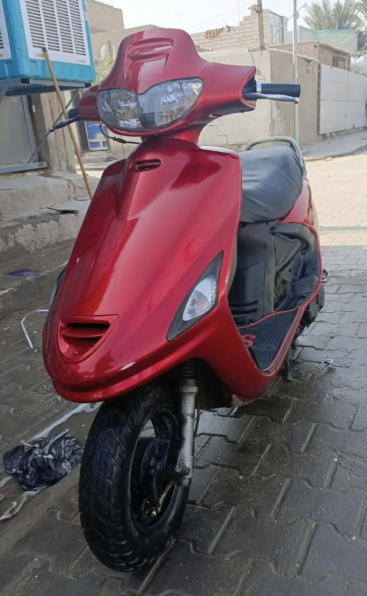 دراجه فراشه فحل ( مفتوحه مره وحده) دراجه نضيفه واي عطل ما بيه كله جديد بيه كهربائيات كله شغاله قفل ستيرن اشاير لايت زنون دراجه ما تعبك اروح بيه للمدرسه وارجع بس تشتغل سلف وهندر ( مكاني نجف عسكري كبل سعره 300 قفل قفل لان دراجه جديده الرقم***********
