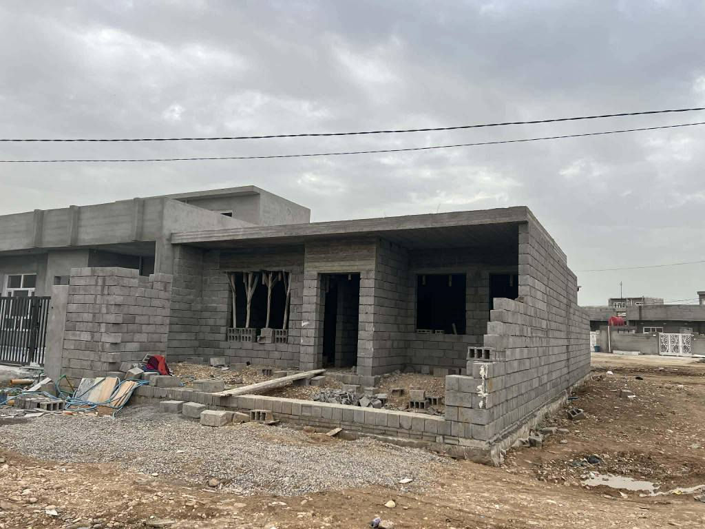 السلام عليكم هيكل طابو صرف مساحه 200م العنوان ملكشاه للاستفسار الاتصال على الرقم التالي *********** خناقين, ديالى
