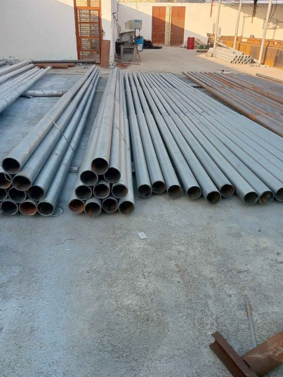 � للبيع محولات كهرباء بجميع الأحجام 🔌
نُوفّر لكم محولات كهربائية درجة أولى بمواصفات عالية وجودة ممتازة:

الأحجام المتوفرة:
▪️ 100 ك.ف.أ
▪️ 250 ك.ف.أ
▪️ 400 ك.ف.أ
▪️ 630 ك.ف.أ
▪️ 1000 ك.ف.أ

المنشأ:
🇹🇷 تركي – 🇸🇦 سعودي – 🇮🇷 إيراني

✅ ضمان لمدة سنة مع إمكانية الاستبدال
✅ توصيل مجاني إلى جميع محافظات العراق
✅ خدمة ما بعد البيع متوفرة

بالإضافة إلى:
🛢️ زيوت محولات
⚙️ مكائن
🔌 أسلاك كهرباء
🗼 أعمدة كهربائية

📦 نشتري المحولات المحروقة، المستعملة، والجديدة بأسعار مناسبة.

📞 للاستفسار وطلب الشراء يرجى الاتصال أو التواصل عبر واتساب على الأرقام التالية:
📱 ***********
📱 ***********

خدمتكم شرف لنا – تواصل معنا في أي وقت
