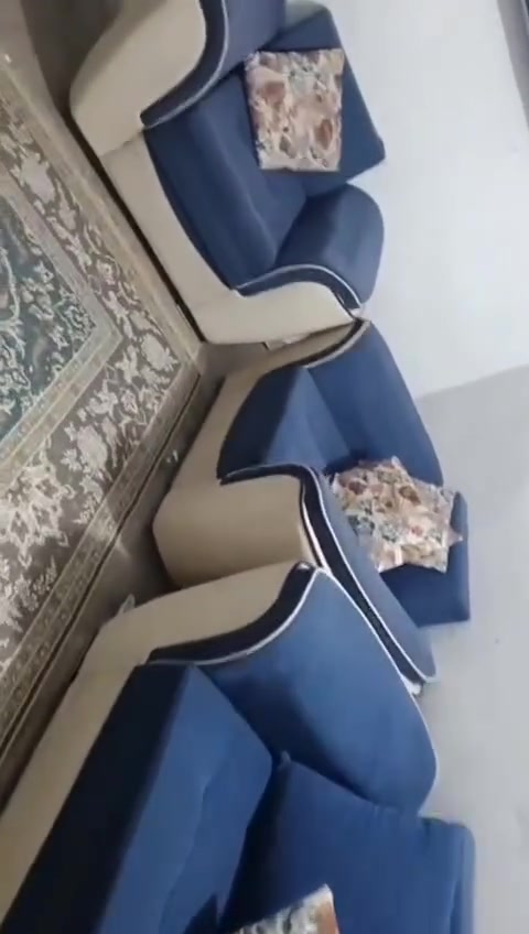 سبلت طن عادي ٢٠٠تخم ازرك ١٠٠مع توصيل كونتر ١٢٥ سنك اخضر٧٥ثلاجه٧٥ميز طعام٧٥مجمده ١٠٠دوشك ٥٠نفرين كنتور ابيض١٢٥ ميز تواليت ٣٥صوميه نفر ونص٤٠ براكيتات١٥ كنتور صاج ٢٠٠ تخم جوزي ٢٢٥توصيل اكو ***********
العنده ثلاجه رصاصي كبيره يدزلي
