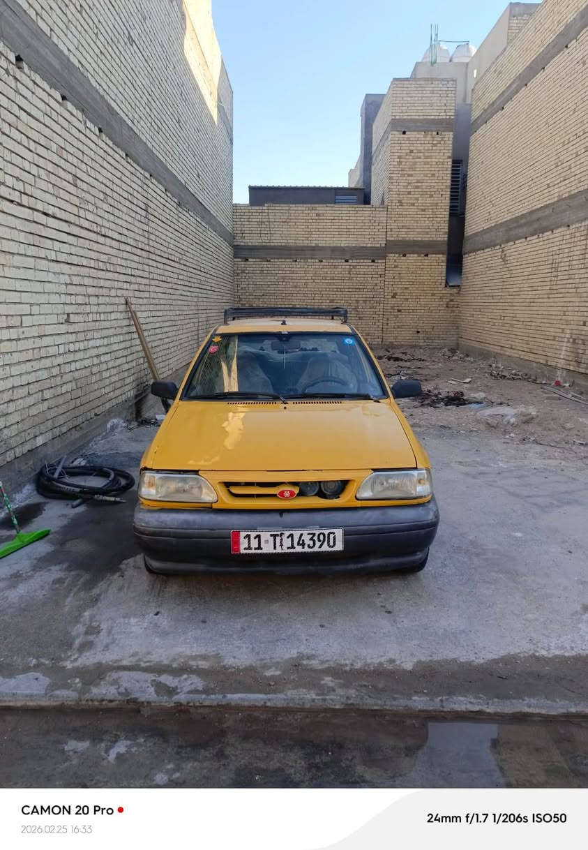 سلام عليكم 2010
سياره جاهزه اي نقص ما بيها 

محرك مكفول من تنقيص وتبخير 

كير مكفول صوصي حلوه ولكشر شوفت عينك

رقم جديد هزه جديده سنويه ٢٨
السعر 26 وبيهه مجال 
مكان السياره بغداد دورة /***********/***********
